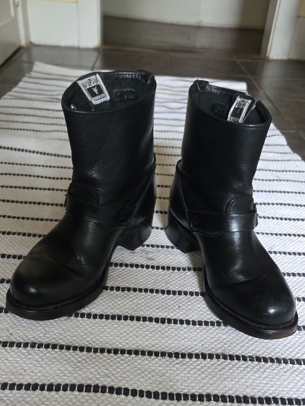 Vintage Frye Black Leather Women’s Veronica Combat / Moto Boots